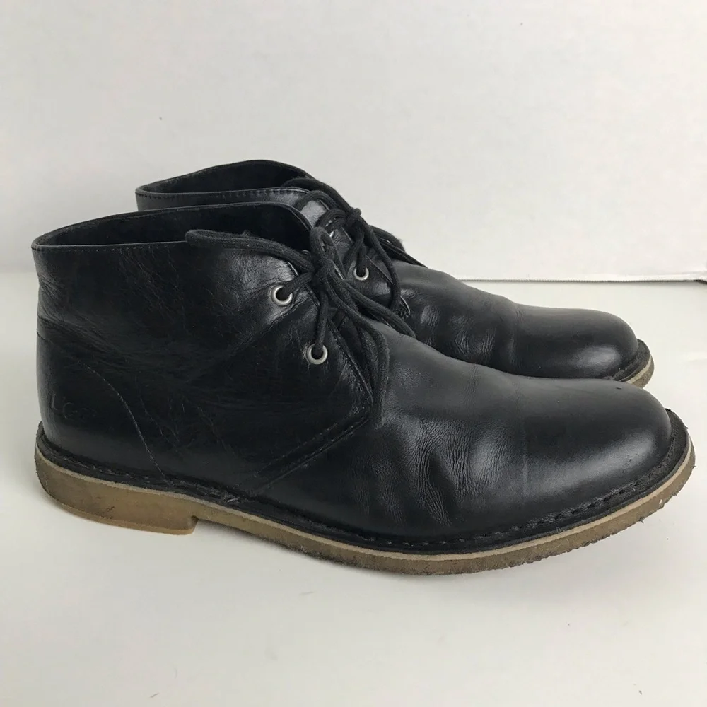 Ugg Mens Black Leather Chucka Boots Size 10 Minimalist Neutral Office Classic